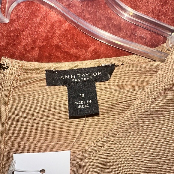 NWT Ann Taylor Sleeveless Sheath Belted Knee Length Wrap Dress Camel Size 10 - Picture 8 of 14